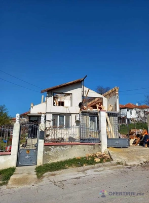  Ремонт на покриви