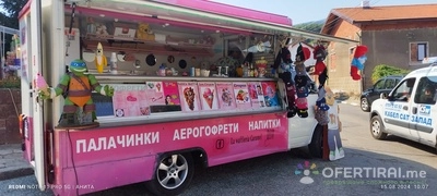 Ilian Yordanov - Приготвяне на Храна Гофрети и Палачинки понички,бабъл тии кетъринг на сладки работи с мобилна кухня