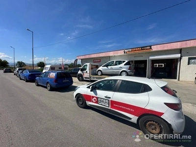 Ендо Моторс ООД - Ние сме Автосервиз , занимаващ се с ремонт на автомобили. Извършваме авто-диагностика, ремонт на спирачна система, ремонт на ходова част, ремонт на двигатели, смяна на съединители, обслужване на автоматични скоростни кутии и др. Автосервизът ни разполага с машини за демонтаж-монтаж и баланс на автомобилни гуми до 24" Разполагаме с магазин за авточасти и МОТО  части, като предлагаме доставка на оригинални  и афтър маркет части, както за коли така и за мотоциклети. Също предлагаме застрахователни услуги, автокаско и винетки.  Имаме Пътна Помощ  на разположение 24/7 за цялата страна. Автосервизът се намира на ул. Болнична 48  в гр. Пазарджик  Магазинът и офиса за застраховки и винетки се намира на ул. Пловдивска 18  в гр. Пазарджик