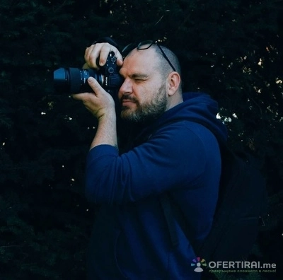 Тодор Георгиев  - Казвам се Тодор Георгиев и съм фотограф, базиран във Варна. Вярвам, че всяка снимка разказва история, и се старая да улавям автентичните емоции и най-красивите моменти. Предлагам:Портретни фотосесии  – индивидуални, семейни и детски снимкиАбитуриентски и бални фотосесии  – запечатайте своя специален ден Сватбена и годежна фотография  – любовта заслужава незабравими кадриСъбитийна фотография  – рождени дни, корпоративни събития и други поводи Ако искате снимки, които ще запазят спомените ви по най-добрия начин, свържете се с мен!