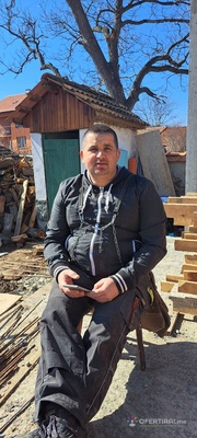 Малка група за груб строеж и ремонт. - Можем да ви бъдем полезни с направата на всякакви дървени конструкции , кофраж ,зидария , бетонни дейности и покриви.